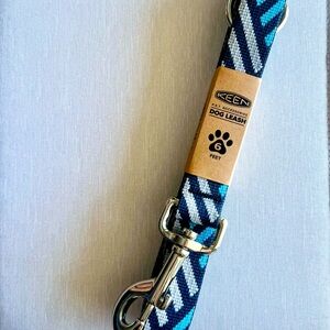 KEEN Dog Leash - 6 Feet, NEW! Made from recycled plastic bottles!